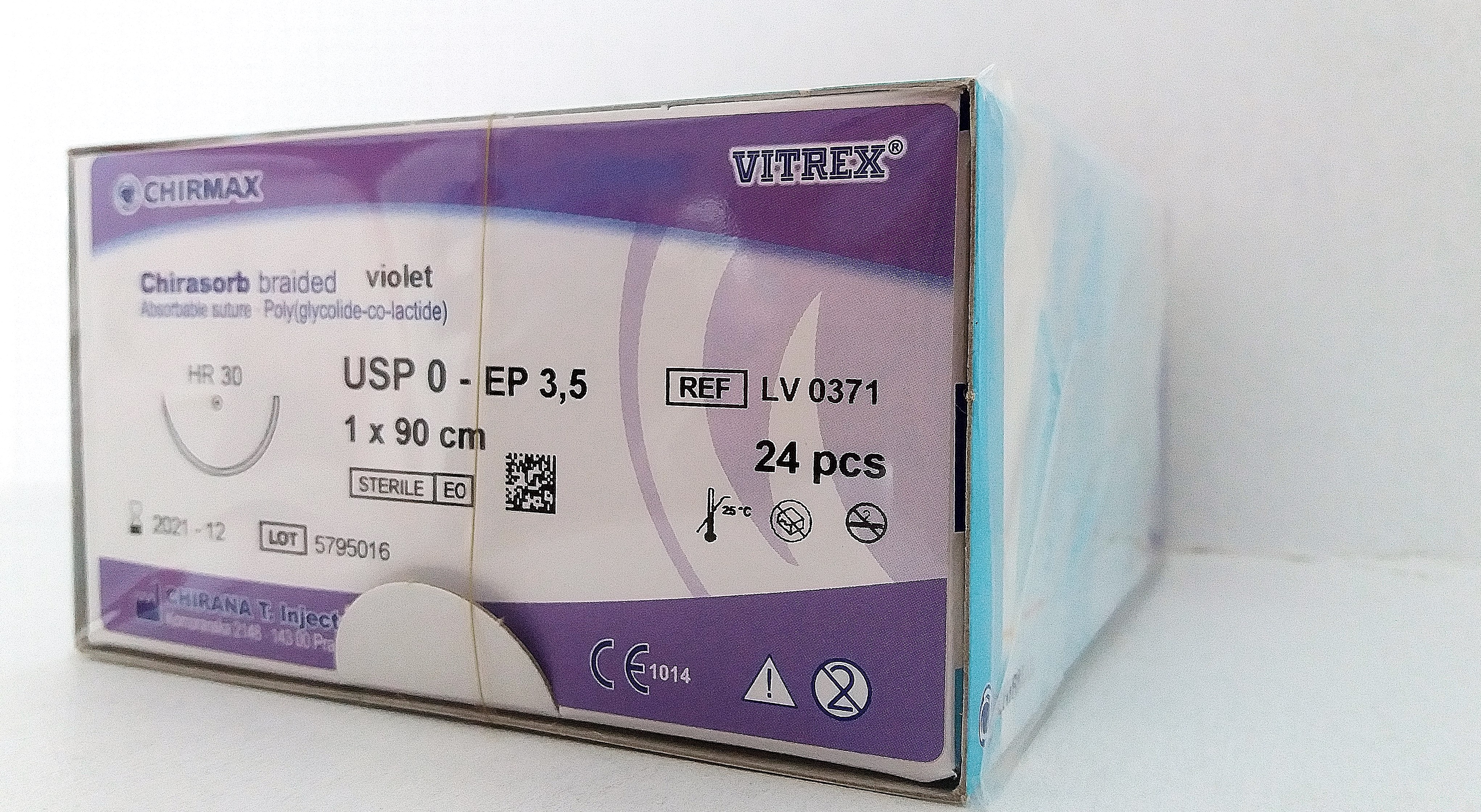 Suture Chirasorb Vitrex USP 0, needle 30 mm round, 1/2 circle, 90 cm