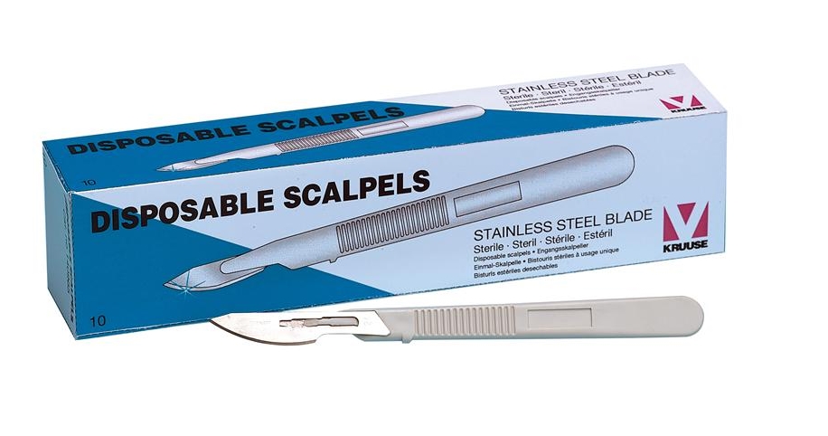 Disposable scalpels sterile, No 22